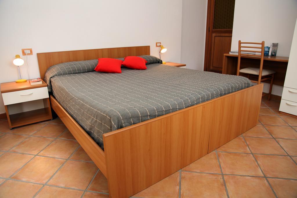 La Contessa Aparthotel Santa Teresa Gallura Rum bild