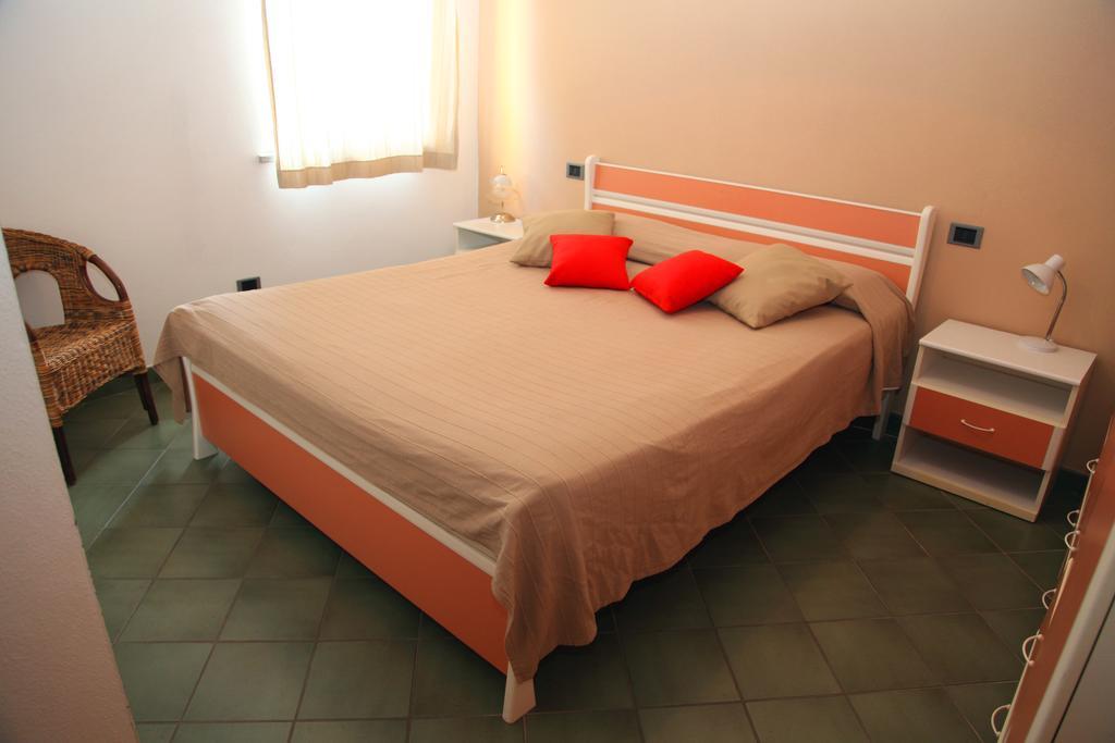 La Contessa Aparthotel Santa Teresa Gallura Rum bild
